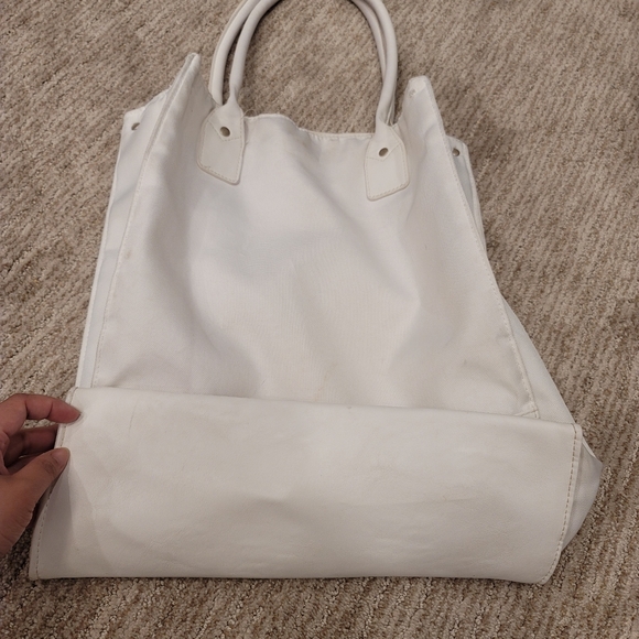 Lacoste Parfums Shopping Tote Bag - Picture 3 of 16